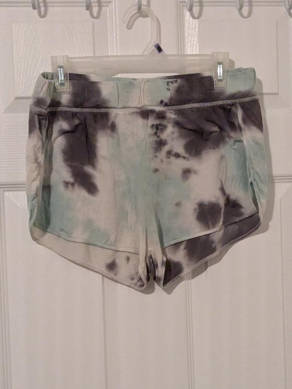 Free Press tie dye lounge/pajama shorts size (est) medium